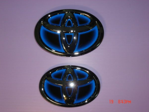 TOYOTA水藍色標誌日本正廠部品CAMRY-YARIS-ALTIS-WISH-RAV4-INNOVA