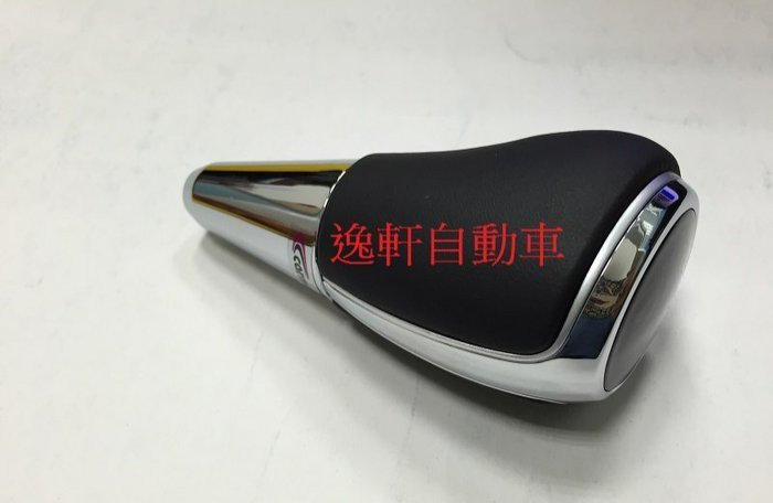 TOYOTA 2015 汽油版 CAMRY HYBRID鍍鉻 核木紋 自排 排檔頭
