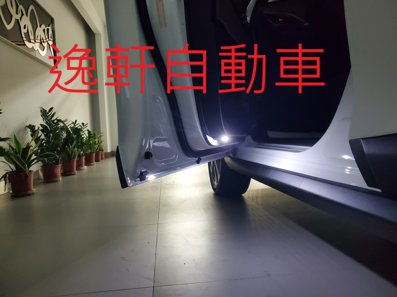 YARIS VIOS車門照地燈 車門燈 地板燈 前2門式樣 原廠商品專車專用